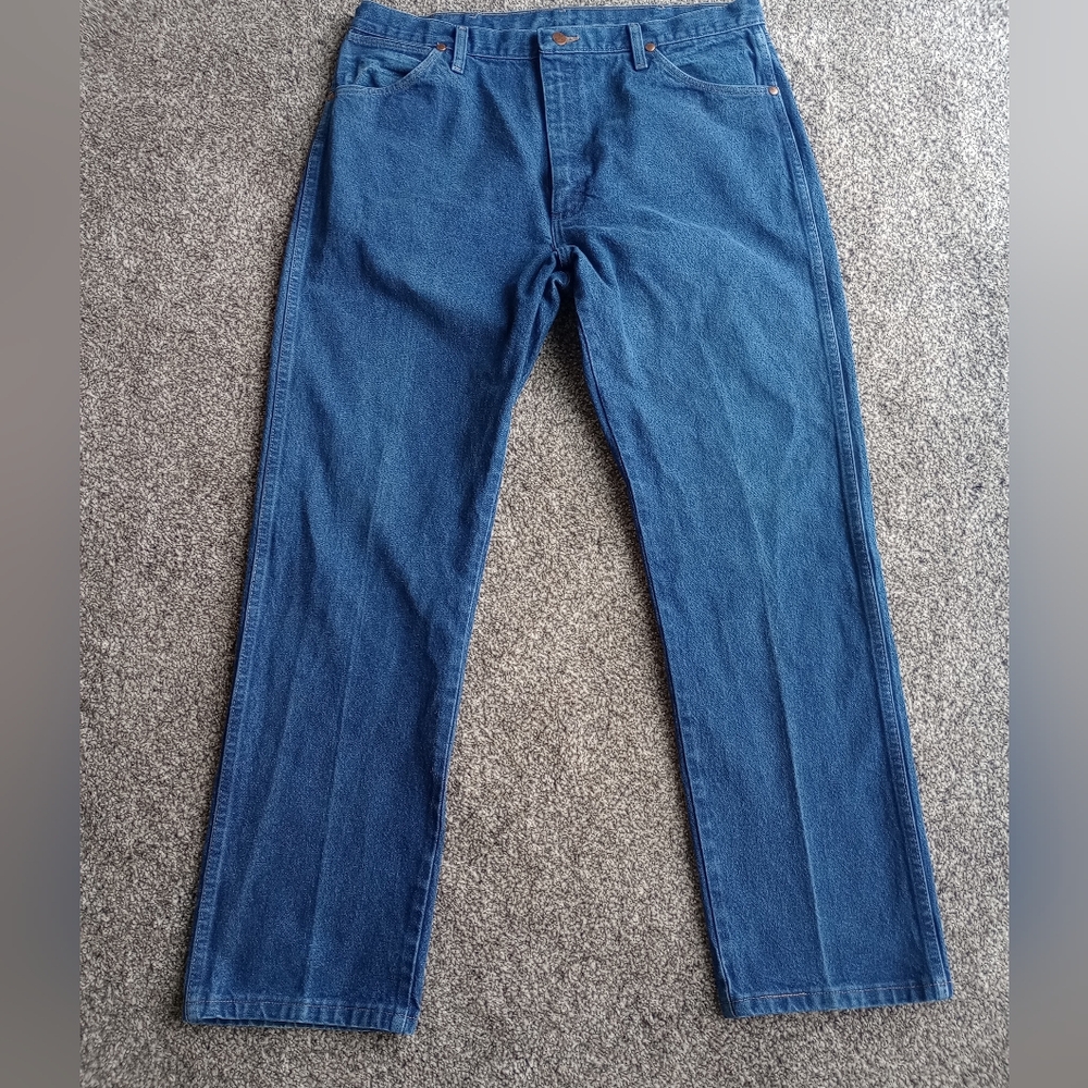 Men's WRANGLER  Jeans Classic Original Fit Cowboy Cut in indigo Size 38x32